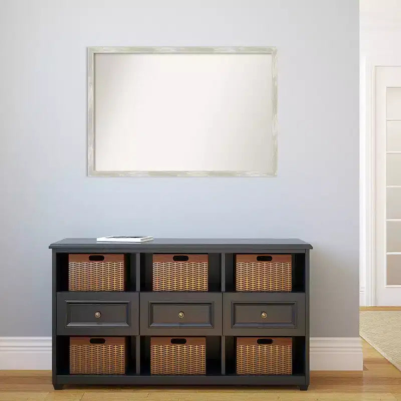 Specchio da parete stretto 38" x 26" con finitura metallica crepata non smussata - Rettangolare moderno, cornice in polistirene, include hardware di montaggio