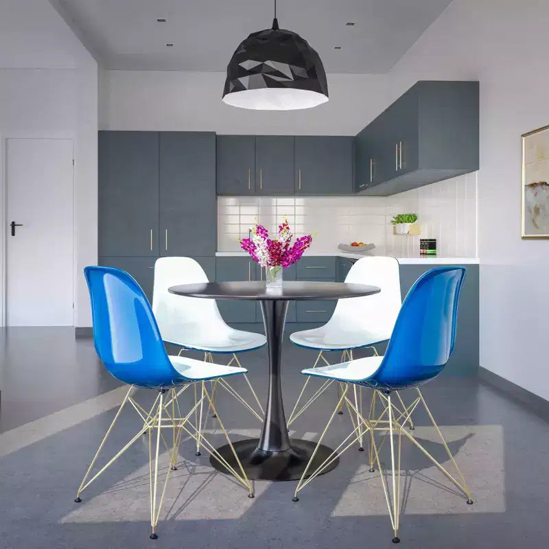 Sedia da pranzo moderna in acrilico con base Eiffel cromata color oro, elegante sedia d'accento per sala da pranzo, cucina o ufficio in stile contemporaneo