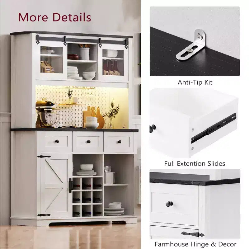 Dispensa da 71 pollici da fattoria con mobile bar e scaffale, credenza rustica da cucina per caffè con vetrina, porta scorrevole, presa di corrente, pannello forato, 3 cassetti, bianco