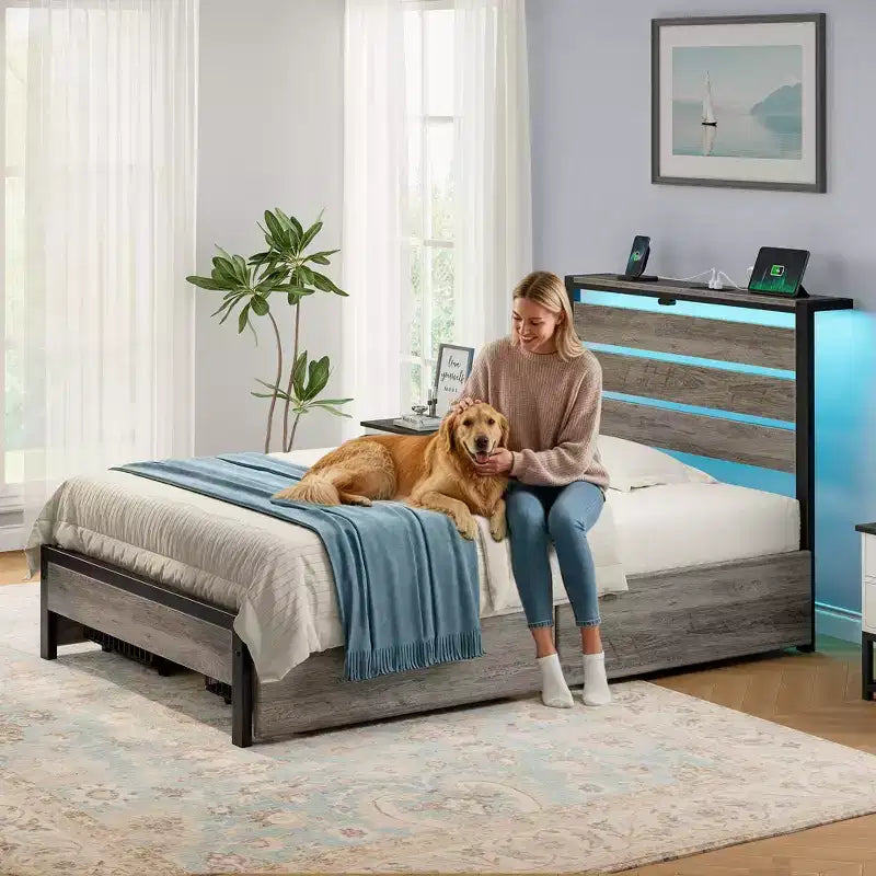 Telaio Letto Industriale in Metallo con Piattaforma e 4 Cassetti Contenitori, Luce LED e Stazione di Ricarica, Base Materasso, Resistente