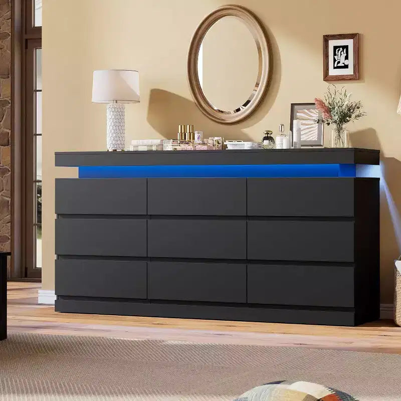 Cassettiera a 9 cassetti con porte e prese, comò e porta TV largo 160 cm, armadietto contenitore per camera da letto