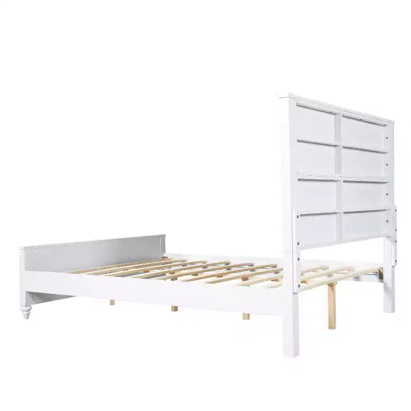 Struttura Letto a Piattaforma Queen/King Size con Testiera e Pediera, Pannelli Scanalati, Noce/Bianco