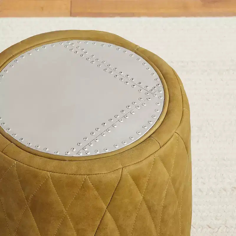 Poggiapiedi industriale in vera pelle e alluminio con design multifunzionale