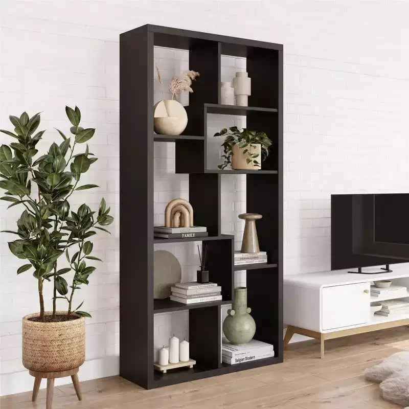 Libreria alta scandinava